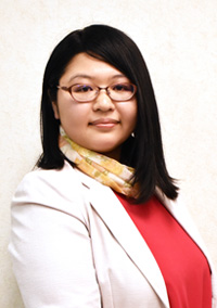 小齋理恵